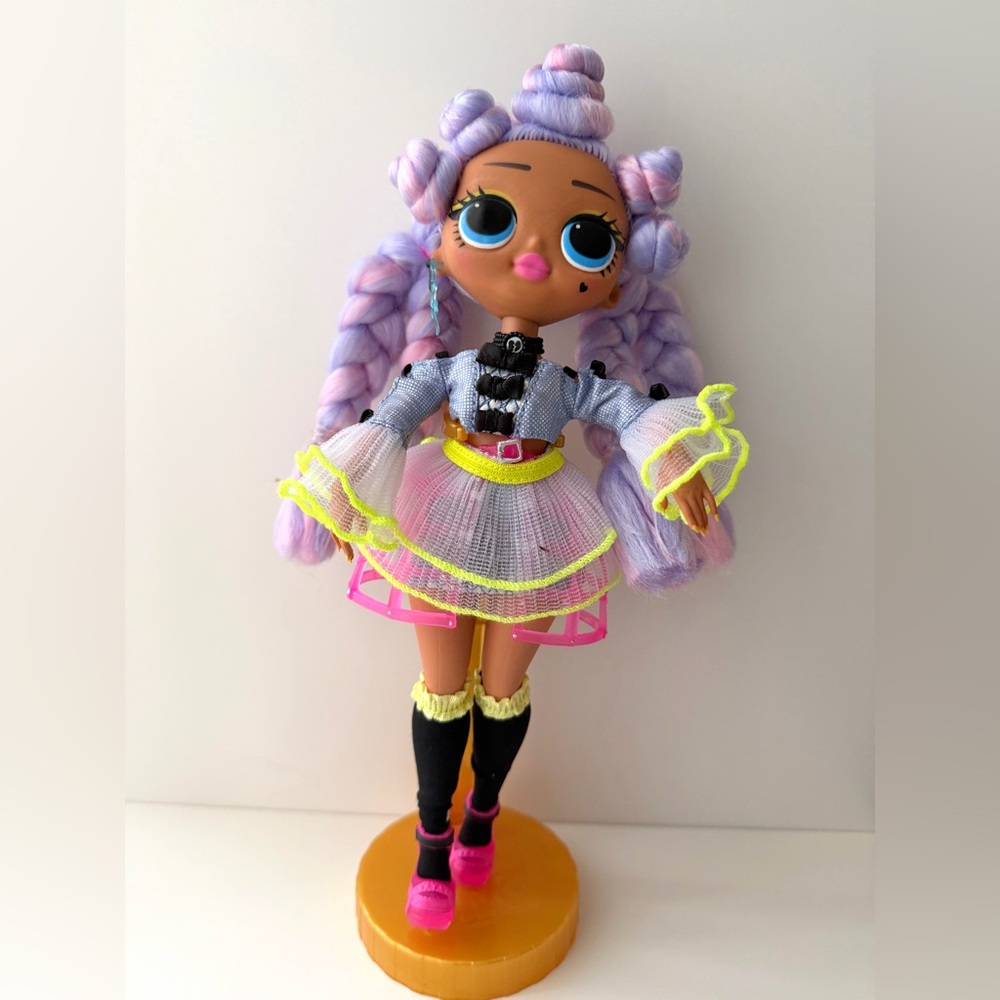 LOL SURPRISE 5 pc. O.M.G. Fashion Dolls Bundle with Accessories Set - Picture 9 of 10